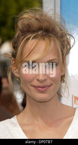 April 2, 2006; Westwood, CA, USA; Actor MOLLY SIMS at the premiere of 'The Benchwarmers' at the Mann Village Theatre. Mandatory Credit: Photo by Vaughn Youtz. (©) Copyright 2006 by Vaughn Youtz. Stock Photo