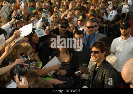 May 09, 2006; Aberdeen, WA, USA; Actors TOM CRUISE and KATIE HOLMES at the South Shore Mall in Aberdeen. Fans staked out the mall to get an up-close view and maybe an autograph from the Hollywood star. Cruise arrived this evening to attend a premiere of 'Mission Impossible Three' with online contest winner Kevin McCoy. He has invited 150 friends to meet Cruise and watch a private s Stock Photo