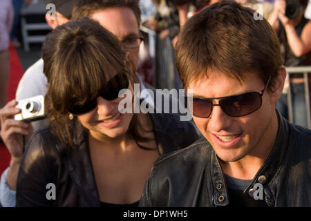 May 09, 2006; Aberdeen, WA, USA; Actors TOM CRUISE and KATIE HOLMES at the South Shore Mall in Aberdeen. Fans staked out the mall to get an up-close view and maybe an autograph from the Hollywood star. Cruise arrived this evening to attend a premiere of 'Mission Impossible Three' with online contest winner Kevin McCoy. He has invited 150 friends to meet Cruise and watch a private s Stock Photo