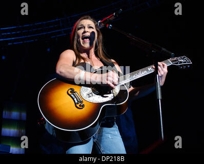 Virginia Country Singer May 12, 2006; Virginia Beach, VA, USA; Country singer GRETCHEN WILSON ...