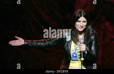 May 26, 2006; Los Angeles, CA, USA; LAURA PAUSINI performs during 'Colombia sin Minas,' a benefit concert at the Gibson Amphitheater in Los Angeles Wednesday, May 24, 2006. The concert presented by Colombian singer Juanes and United For Colombia, raises money for children victimized by antipersonnel mines in Colombia. Mandatory Credit: Photo by Armando Arorizo/ZUMA Press. (©) Copyr Stock Photo