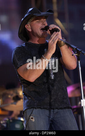 Jun 11, 2006; Nashville, TN, USA; Musician KEITH ANDERSON performs live at The LP Field as the 2006 CMA Music Festival in downtown Nashville. Mandatory Credit: Photo by Jason Moore/ZUMA Press. (©) Copyright 2006 by Jason Moore Stock Photo