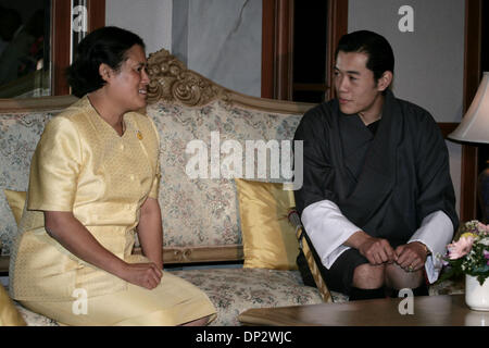 Jun 11, 2006; Bangkok, THAILAND; HRH Jigme Khesar Namgyel Wangchuck of Bhutan is joined by the Her Royal Highness Princess Sirindornof Thailand after he arrives at Bangkok Military Airport to join the King of Thailand's 60th Anniversary celebrations. Royal guests from 25 nations are expected to arrive in Bangkok for His Majesty King Bumibol Adulyadej's 60th Anniversary on the Thron Stock Photo