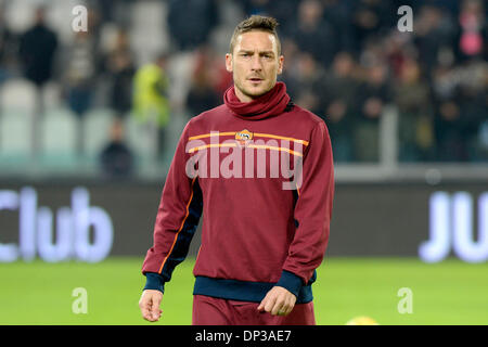 Torino, Italy. 5th Jan, 2014. Francesco Totti during the Serie A match between Juventus and AS Roma at Juventus Stadium on January 5, 2014 in Torino, Italy.Photo: Filippo Alfero/NurPhoto © Filippo Alfero/NurPhoto/ZUMAPRESS.com/Alamy Live News Stock Photo