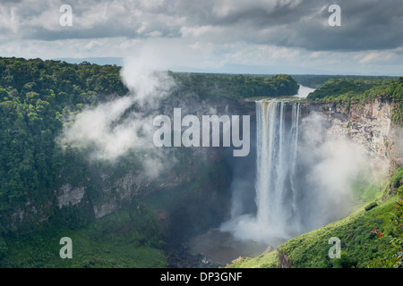 Kaieteur Falls, Kaieteur National Park, Guyana, Potato River, Combines huge volume of water with 822 foot drop Stock Photo