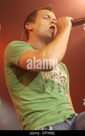 Jul 18, 2006; Raleigh, NC, USA; Singer BRAD ARNOLD of the band 3
