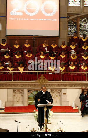 Sep 10, 2006; New York, NY, USA; Rev. Dr. CALVIN O. BUTTS III offers his sermon during the worship service at the Abyssinian Baptist Church in Harlem. Butts is Pastor of the nationally-renowned church and President of the State University of New York College at Old Westbury. Mandatory Credit: Photo by Angel Chevrestt/ZUMA Press. (©) Copyright 2006 by Angel Chevrestt Stock Photo