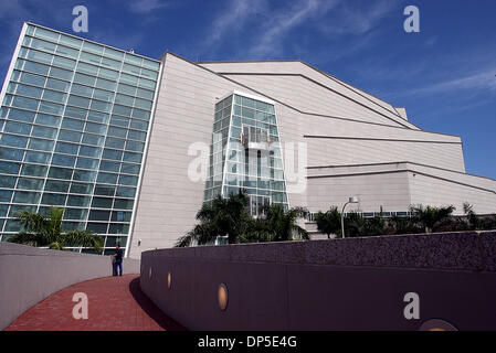 Sep 13, 2006; Miami, FL, USA; View of the Knight Concert Hall, part of the Carnival Center for the Performing Arts, from the over Biscayne Blvd. walkway to the Ziff Ballet Opera House. In its final stage of construction now, directors hope for an early Oct. opening.  Mandatory Credit: Photo by Chris Matula/Palm Beach Post/ZUMA Press. (©) Copyright 2006 by Palm Beach Post Stock Photo