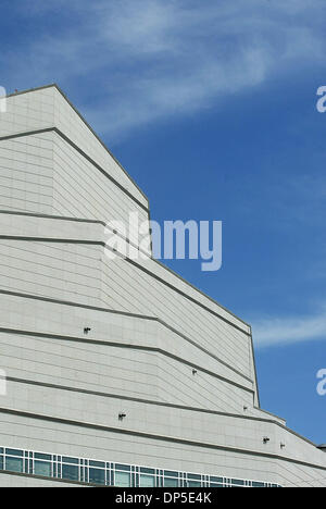 Sep 13, 2006; Miami, FL, USA; The exterior and roofline of the Ziff Ballet Opera House, part of the Carnival Center for the Performing Arts. In its final stage of construction now, directors hope for an early Oct. opening.  Mandatory Credit: Photo by Chris Matula/Palm Beach Post/ZUMA Press. (©) Copyright 2006 by Palm Beach Post Stock Photo