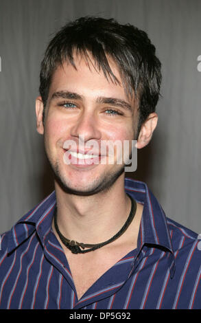 Sep 15, 2006; Los Angeles, CA, USA; Actor SCOTTMECHLOWICZ  arrives at the VIP reception for Cirque Du Soleil's Delirium. Mandatory Credit: Photo by Marianna Day Massey/ZUMA Press. (©) Copyright 2006 by Marianna Day Massey Stock Photo