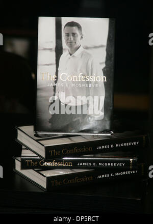 Sep 22, 2006; New York, NY, USA; A view of the new book 'The Confession' by former Governor of New Jersey JIM MCGREEVEY at Barnes and Noble Chelsea. Mandatory Credit: Photo by Nancy Kaszerman/ZUMA Press. (©) Copyright 2006 by Nancy Kaszerman Stock Photo