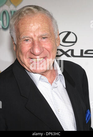 Oct 05, 2006; Beverly Hills, CA, USA; MEL BROOKS arrives at the Cloris Leachman 60 years in show business celebration. Mandatory Credit: Photo by Marianna Day Massey/ZUMA Press. (©) Copyright 2006 by Marianna Day Massey Stock Photo
