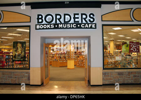 Oct 08, 2006; Costa Mesa, CA, USA;   Borders Group is one of the largest booksellers in the country. It operates over 1200 stores under the Borders and Waldenbooks names.  There are 473 Borders superstores in the U.S. at the end of 2005 and 55 locations outside of the U.S. The stores sell a combination of books, CDs, movies and magazines. There are also cafes selling coffee and sna Stock Photo