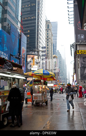 Hot dog stand in New York Stock Photo