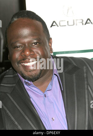 Oct 13, 2006; Los Angeles, CA, USA; Actor CEDRIC THE ENTERTAINER at the American Cinematheque Tribute to George Clooney held at the Beverly Hilton Hotel. Mandatory Credit: Photo by Paul Fenton/ZUMA KPA.. (©) Copyright 2006 by Paul Fenton Stock Photo