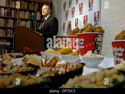 Oct 30, 2006; MANHATTAN, NEW YORK, USA; GREGG DEDRICK, President of KFC Corporation announces in a press conference that Kentucky Fried Chicken is converting all of its 5,500 restaurants in the United States to a zero grams trans fat cooking oil. The new oil, a low linolenic soybean oil, will replace the partially hydrogenated soybean oil in current use in KFC restaurants.  Mandato Stock Photo