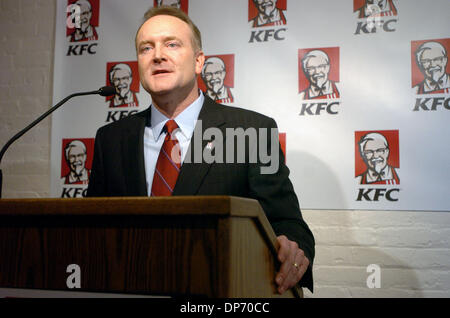 Oct 30, 2006; MANHATTAN, NEW YORK, USA; GREGG DEDRICK, President of KFC Corporation announces in a press conference that Kentucky Fried Chicken is converting all of its 5,500 restaurants in the United States to a zero grams trans fat cooking oil. The new oil, a low linolenic soybean oil, will replace the partially hydrogenated soybean oil in current use in KFC restaurants.  Mandato Stock Photo