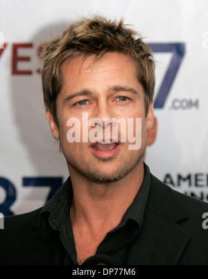 Nov 6, 2006; Century City, California, USA; Actor BRAD PITT Gets Out the Vote for Prop.87 at LA Labor Headquarters. Mandatory Credit: Photo by Lisa O'Connor/ZUMA Press. (©) Copyright 2006 by Lisa O'Connor Stock Photo