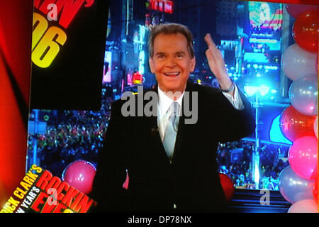 Jan. 1, 2006 - .NEW YEAR'S EVE IN TIMES SQUARE.SUPPLIED BY    K46315JBB.(Credit Image: © Globe Photos/ZUMAPRESS.com) Stock Photo