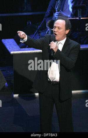 Nov 09, 2006; Los Angeles, CA, USA;  Comedian BILLY CRYSTAL at Tony Bennett's 80th Celebration and concert held at the Kodak Theater, Hollywood. Mandatory Credit: Photo by Paul Fenton/ZUMA KPA.. (©) Copyright 2006 by Paul Fenton Stock Photo