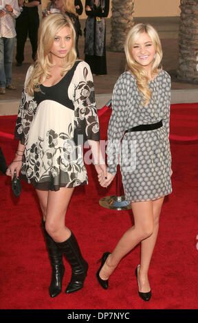 Nov 21, 2006; Los Angeles, CA, USA;  ALY and AJ MICHALKA  at the 34TH Annual American Music Awards  held at the Shrine Auditorium. Mandatory Credit: Photo by Paul Fenton/ZUMA KPA.. (©) Copyright 2006 by Paul Fenton Stock Photo