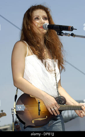 Jun 09, 2006 - Nashville, TN, USA - Musician MEGAN MULLINS performs