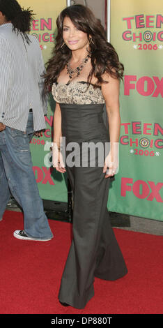 Aug 20, 2006 - Los Angeles, California, USA -  PAULA ABDUL at the 2006 Teen Choice Awards held at Universal Studios, California. (Credit Image: © Paul Fenton/ZUMA Press) Stock Photo