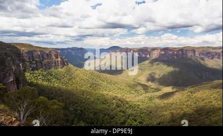 Grose Valley from Govetts Leap Lookout in the Blue Mountains National Park, New South Wales, Australia Stock Photo