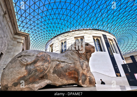 The Great Court emerges (1975–2000) the departure of the British Library to a new site at St Pancras