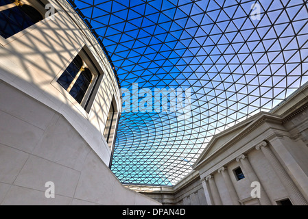 The Great Court emerges (1975–2000) the departure of the British Library to a new site at St Pancras