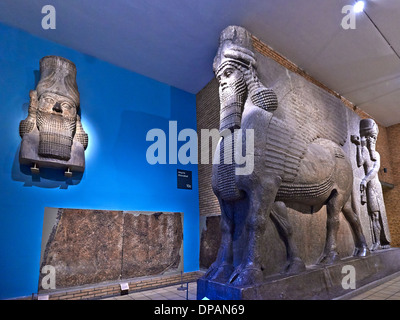 Department of the Middle East, Room 9 – Nineveh Palace Reliefs. Formerly the Department of the Ancient Near East Stock Photo