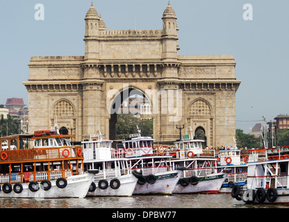 The Gateway to India in Bombay Stock Photo