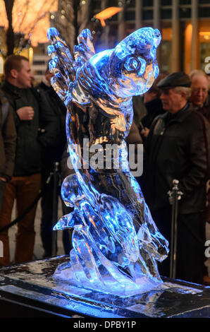 London, UK. 11 January  2014. The London ICE Sculpting Festival at Canary Wharf. - International teams of ice sculptors from around the world compete to create works of art from blocks of crystal clear ice. Credit:  SR News/Alamy Live News Stock Photo