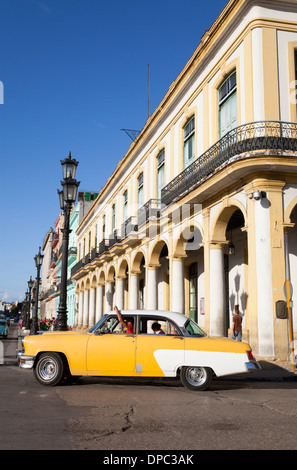 Classic American car in Havana, among an estimated 60,000 pre-embargo US automobiles age still surviving in Cuba, Stock Photo