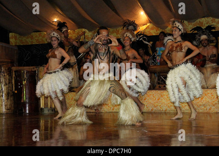 Kari Kari troupe of Rapa Nui dancers and musicians, Hanga Roa, Easter Island, Chile Stock Photo