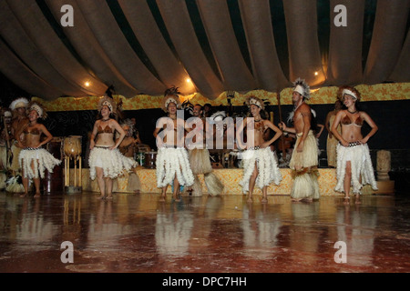 Kari Kari troupe of Rapa Nui dancers and musicians, Hanga Roa, Easter Island, Chile Stock Photo