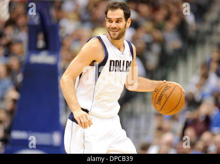 Jan 11, 2014: Dallas Mavericks point guard Jose Calderon #8 during an NBA game between the New Orleans Pelicans and the Dallas Mavericks at the American Airlines Center in Dallas, TX Dallas defeated New Orleans 110-107 Stock Photo