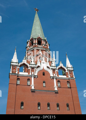 The Kremlin, Moscow Russia, red brick tower and star against blue sky, symbol of past and present political power in this Unesco world heritage site Stock Photo