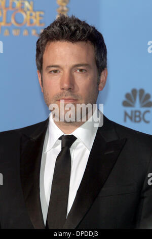 Los Angeles, California, USA. 12th January 2014. Ben Affleck poses in the press room of the 71st Annual Golden Globe Awards aka Golden Globes at Hotel Beverly Hilton in Los Angeles, USA, on 12 January 2014. Photo: Hubert Boesl/dpa/Alamy Live News Stock Photo