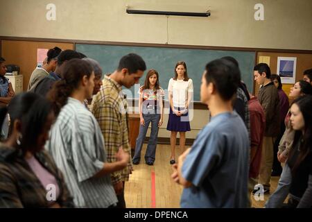 Dec. 22, 2005 - K52158ES.FREEDOM WRITERS.TV-FILM STILL. KRISTIN HERRERA AND HILARY SWANK (Credit Image: © Globe Photos/ZUMApress.com) Stock Photo