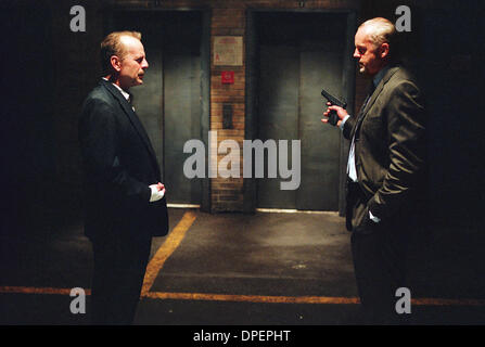 Jan. 24, 2006 - BRUCE WILLIS as Jack Mosley and DAVID MORSE as Frank Nugent star in Alcon Entertainment and Millennium FilmsÃ• action thriller Ã’16 Blocks,Ã“ also starring Mos Def and distributed by Warner Bros. Pictures.. .K47231. (Credit Image: © Globe Photos/ZUMApress.com) Stock Photo