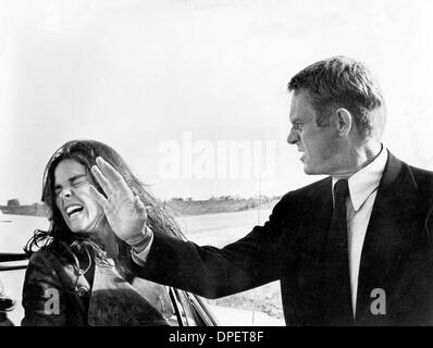Mar. 31, 2006 - ALI MacGRAW AND STEVE McQUEEN IN ''THE GETAWAY''.SUPPLIED BY   PHOTOS, INC..TV-FILM-STILL (Credit Image: © Globe Photos/ZUMApress.com) Stock Photo