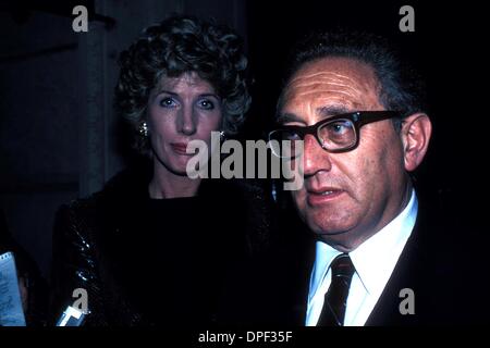 Nov. 08, 2006 - E8013.HENRY KISSINGER AND WIFE NANCY KISSINGER.  PHOTOS, INC.Â© 1980..NANCYKISSINGERRETRO (Credit Image: © Globe Photos/ZUMApress.com) Stock Photo