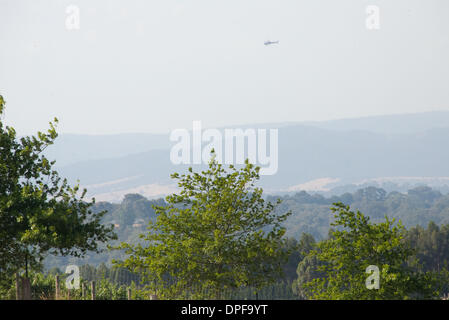 Victorian bushfires during heatwave January 2014 tempertures of 44C out of control Kangaroo Ground Panton Hill Melbourne fire Stock Photo