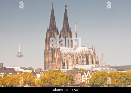 Cologne Cathedral (Dom), UNESCO World Heritage Site, Cologne, North Rhine-Westphalia, Germany, Europe Stock Photo