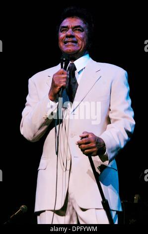 Apr. 22, 2006 - New York, New York, U.S. - JOHNNY MATHIS IN CONCERT .FOXWOODS RESORT CASINO, CONNECTICUT  04-22-2006.   -    2006.JOHNNY MATHIS.K47572JKRON(Credit Image: © John Krondes/Globe Photos/ZUMAPRESS.com) Stock Photo