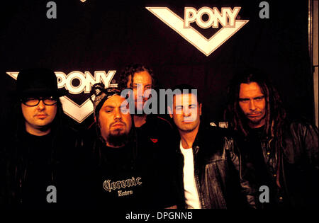 Feb. 24, 2006 - New York, New York, U.S. - K25282RM.KORN CONCERT AT HAMMERSTEIN NEW YORK New York .KORN 06-10-2002.(Credit Image: © Rick Mackler/Globe Photos/ZUMAPRESS.com) Stock Photo