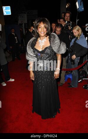 Dec. 12, 2006 - Hollywood, California, U.S. - MARY WILSON AT THE PREMIERE OF THE NEW MOVIE FROM PARAMOUNT PICTURES' DREAMGIRLS. AT THE WILSHIRE THEATRE. IN BEVERLY HILLS, CA. ON 11 DECEMBER 2006.   -   K51056MGE(Credit Image: © Michael Germana/Globe Photos/ZUMAPRESS.com) Stock Photo