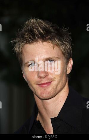 Aug. 25, 2006 - Hollywood, California, U.S. - K49433MG.NIP/ TUCK SEASON FOUR PREMIERE SCREENING WAS HELD AT THE PARAMOUNT THEATRE  PARAMOUNT STUDIOS LOS ANGELES CA.08-25-2006. MICHALE GERMANA-   2006.THAD LUCKINBILL(Credit Image: © Michael Germana/Globe Photos/ZUMAPRESS.com) Stock Photo