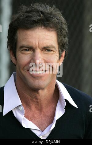 Jan. 10, 2006 - Hollywood, LOS ANGELES, USA - DENNIS QUAID.ACTOR.DENNIS QUAID, WALK OF FAME.HOLLYWOOD, LOS ANGELES, USA.16-Nov-05.LAP60699.K46239.(Credit Image: © Globe Photos/ZUMAPRESS.com) Stock Photo